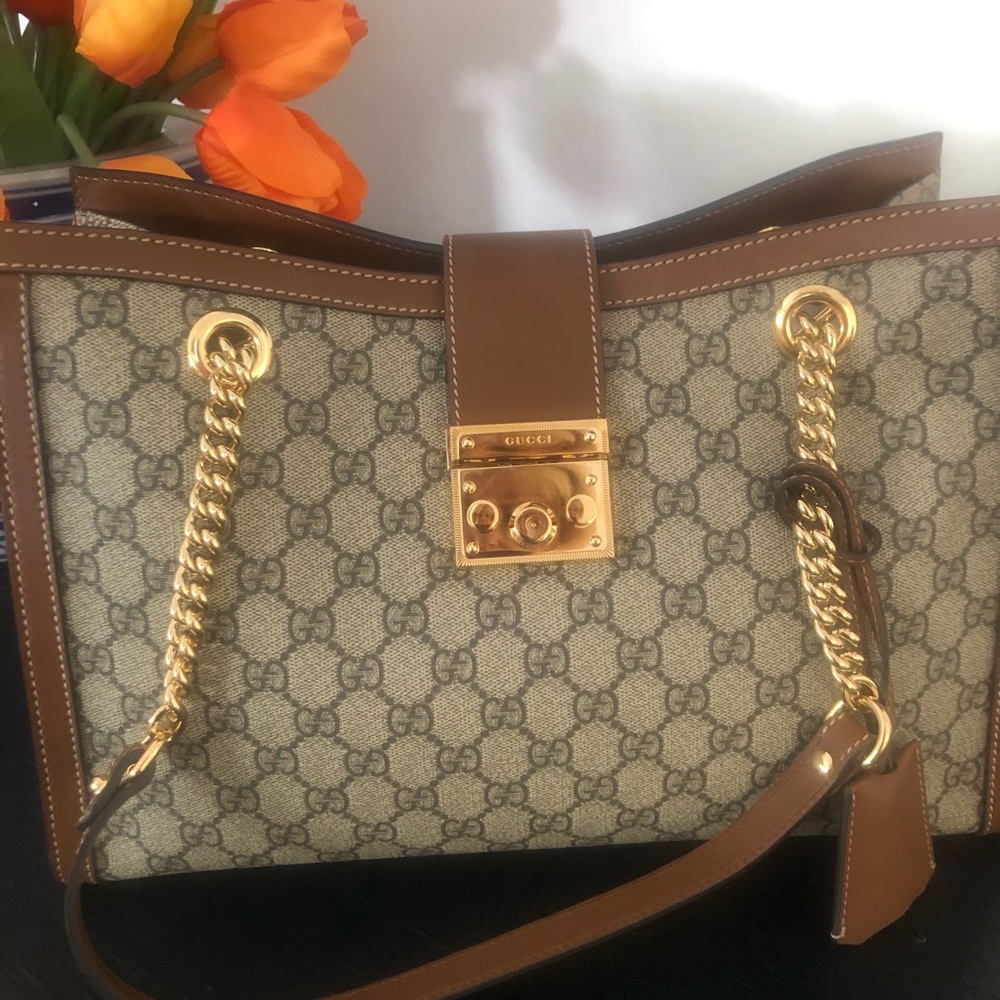 Gucci Supreme GG Tote